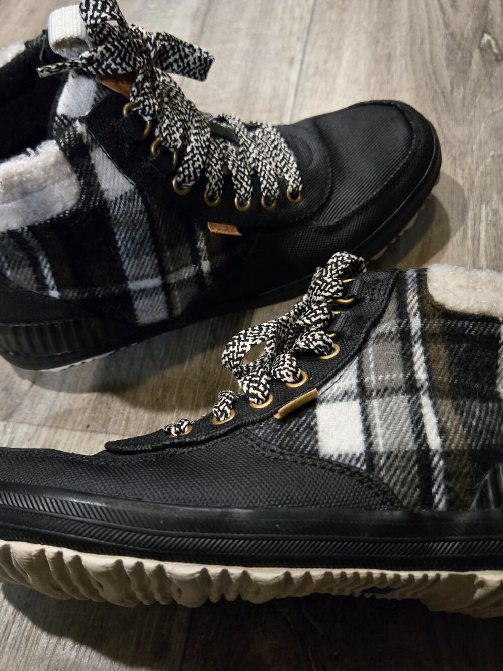 Keds Women’s Scout III Plaid Black Ankle Boots